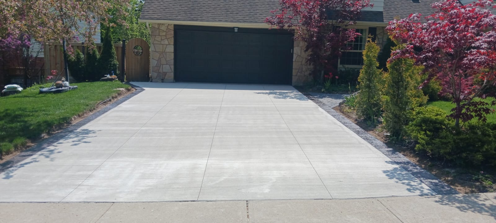 Concrete Driveways commercial concrete services